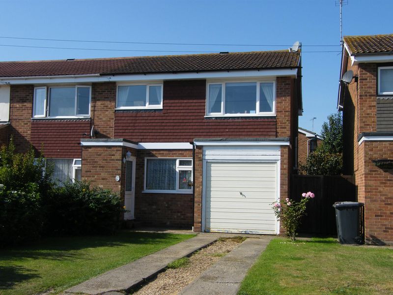 The Crofts, Little Wakering, Southend-On-Sea, Essex, SS3 0JS