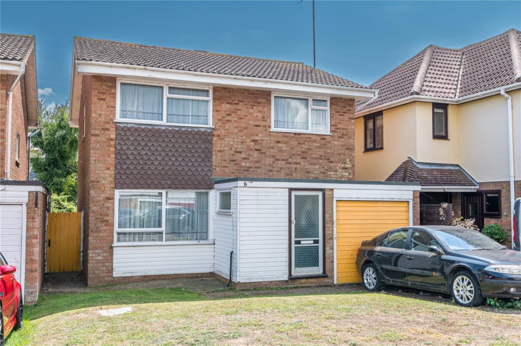 Victoria Drive, Great Wakering, Southend-on-Sea, Essex, SS3 0AT