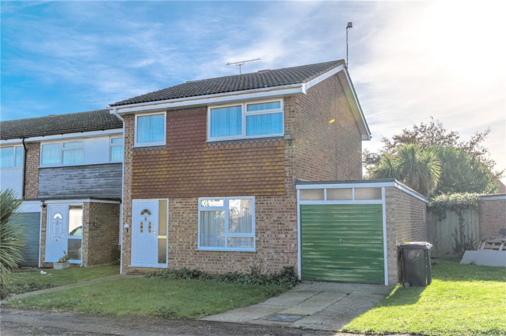 Broomways, Great Wakering, Southend-on-Sea, Essex, SS3 0DP