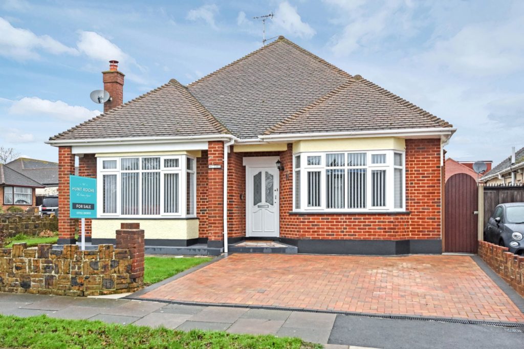 Steyning Avenue, Wick Estate, Southend On Sea, Essex, SS2 4TP