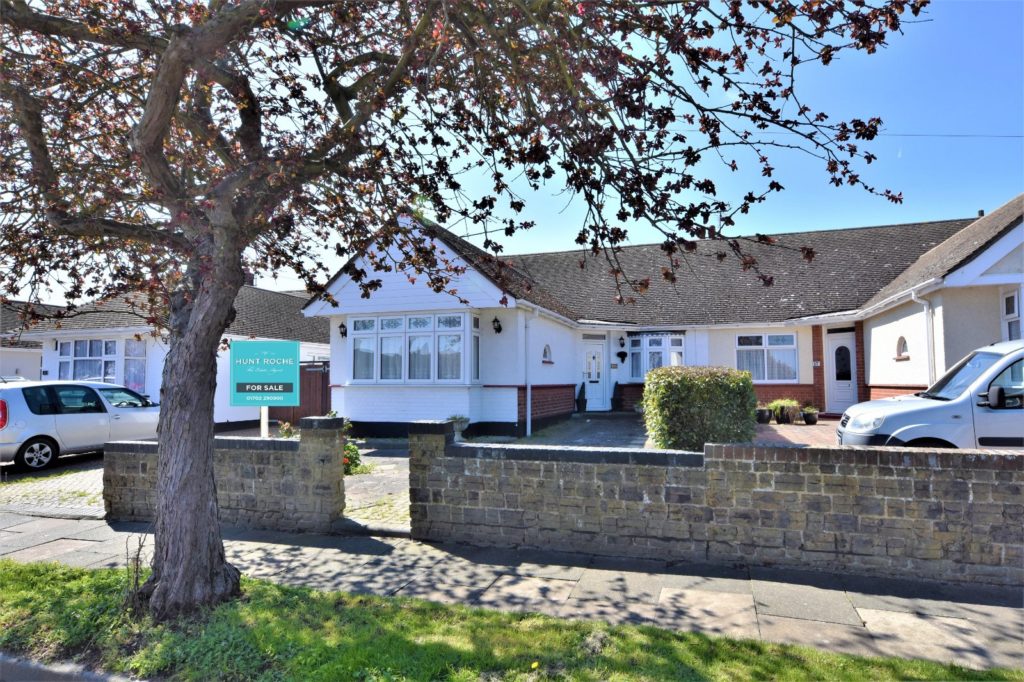 Ashurst Avenue, Popular ‘Wick Estate’ Position, Southend-On-Sea, Essex, SS2 4TL