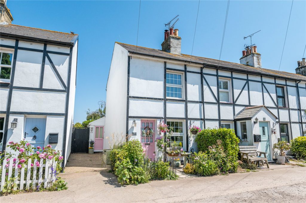 Landwick Cottages, Great Wakering, Southend-on-Sea, Essex, SS3 0DH