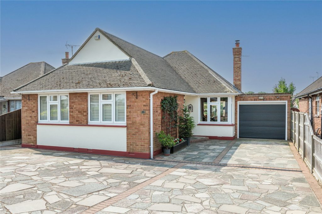 Woodgrange Drive, Thorpe Bay, Essex, SS1 3ED