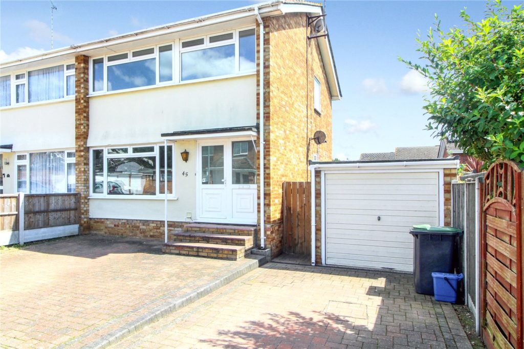 Symons Avenue, Leigh On Sea, Essex, SS9 5QD