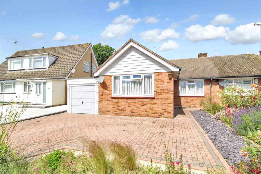 Brookfields, Leigh-on-Sea, Essex, SS9 5PG