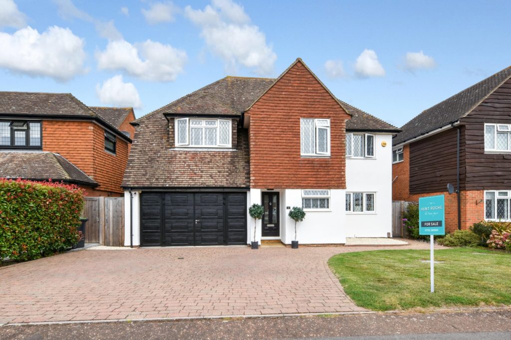 Malmsmead, *Bournes Green Catchment*, Shoeburyness, Essex, SS3 8AZ