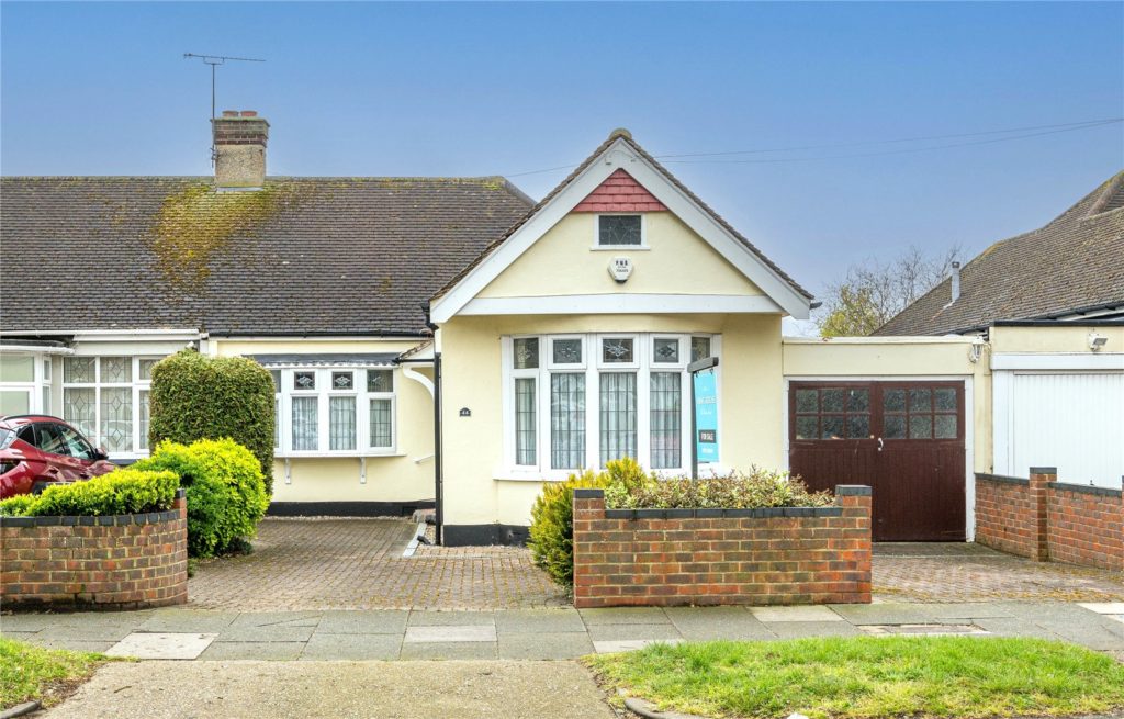 Poynings Avenue, Wick Estate, Southend-on-Sea, Essex, SS2 4RU