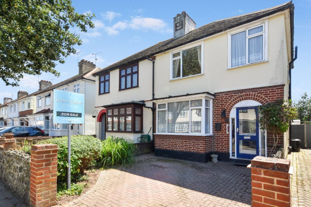 Herbert Road, Thorpedene Location, Shoeburyness, Essex, SS3 9JR