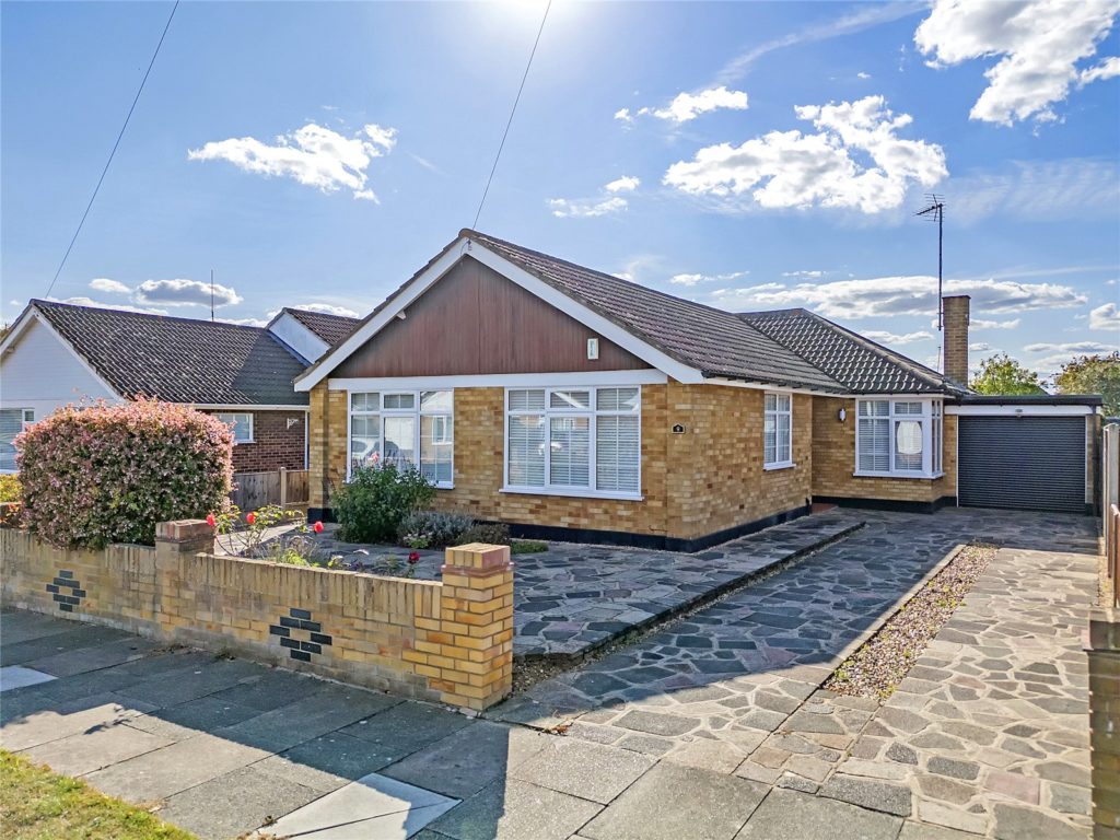 Rodbridge Drive, Thorpe Bay, Essex, SS1 3DF