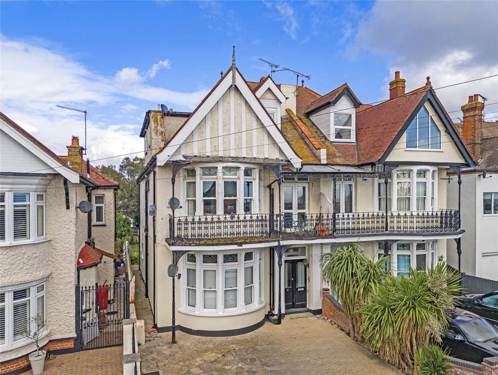 Gloucester Terrace, Thorpe Bay, Essex, SS1 3AZ