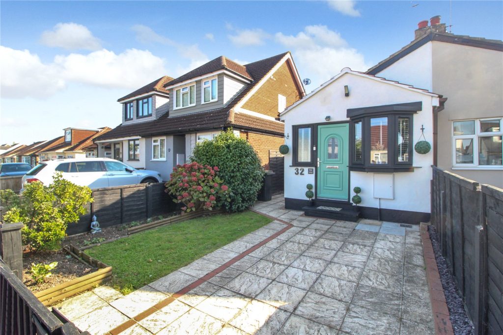 Woodcutters Avenue, Leigh-on-Sea, Essex, SS9 4PL