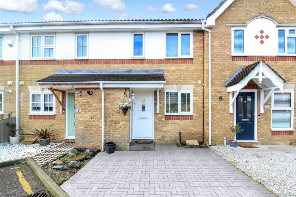 Oak Walk, Leigh-on-Sea, Essex, SS9 4UH