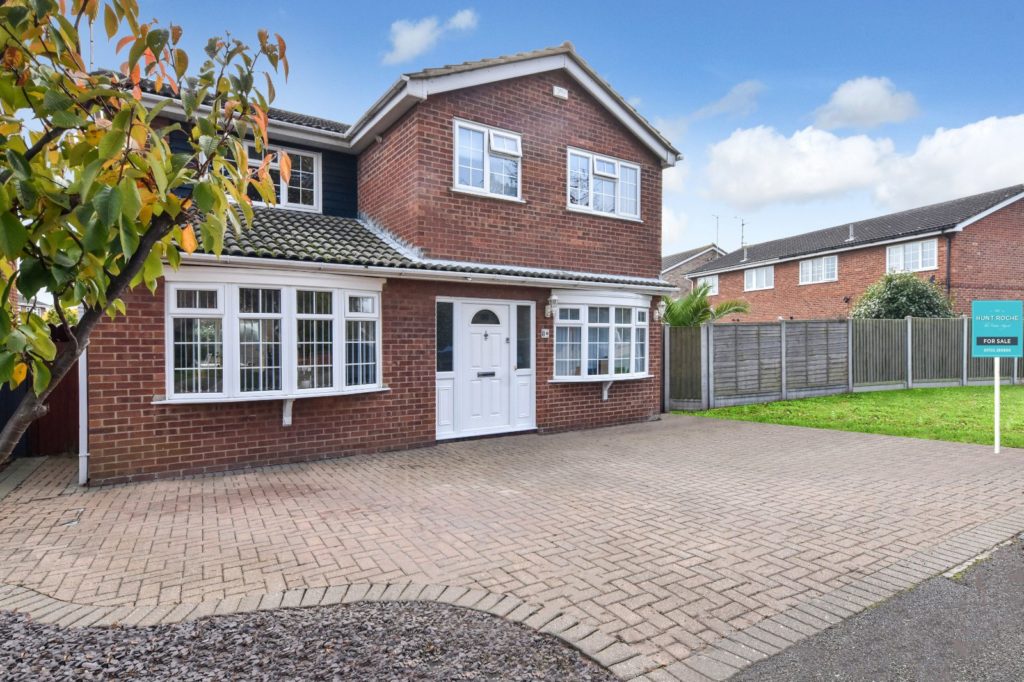 Bishopsteignton, Desirable Location, Shoeburyness, Essex, SS3 8AS