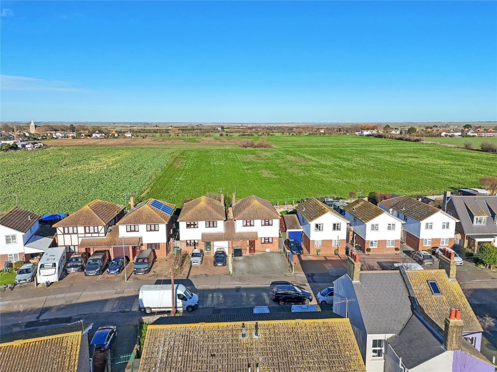 Seaview Drive, Great Wakering, Southend-on-Sea, Essex, SS3 0BE