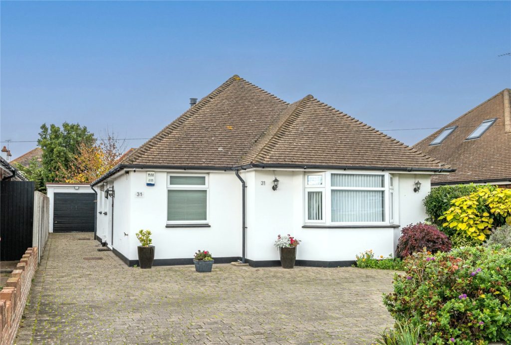 Marcus Avenue, Thorpe Bay, Essex, SS1 3LB