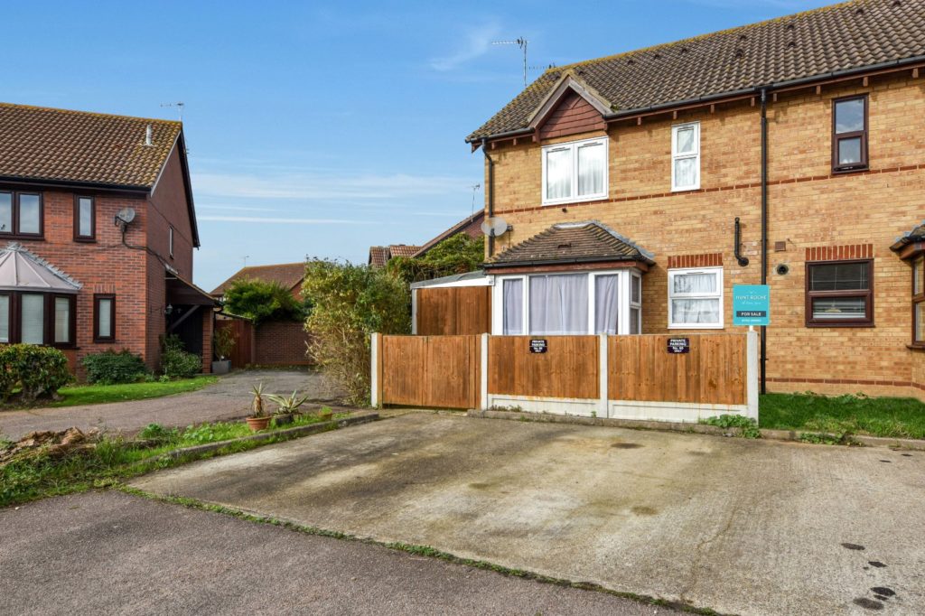 Sunbury Court, North Shoebury, Shoeburyness, Essex, SS3 8TR