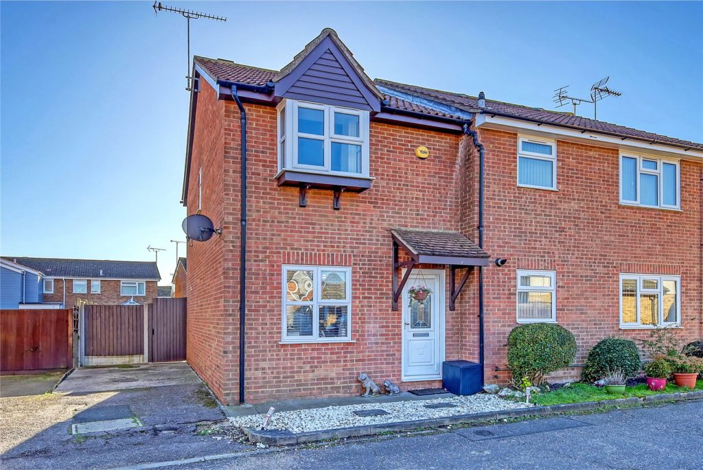 Havenside, Little Wakering, Southend-on-Sea, Essex, SS3 0JT